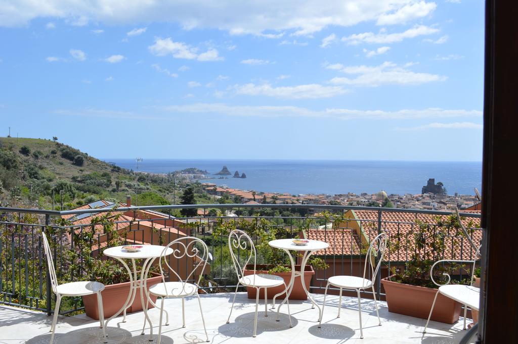 Pupi Catania Etna B&B - #viaggiosiciliano Aci Castello Esterno foto