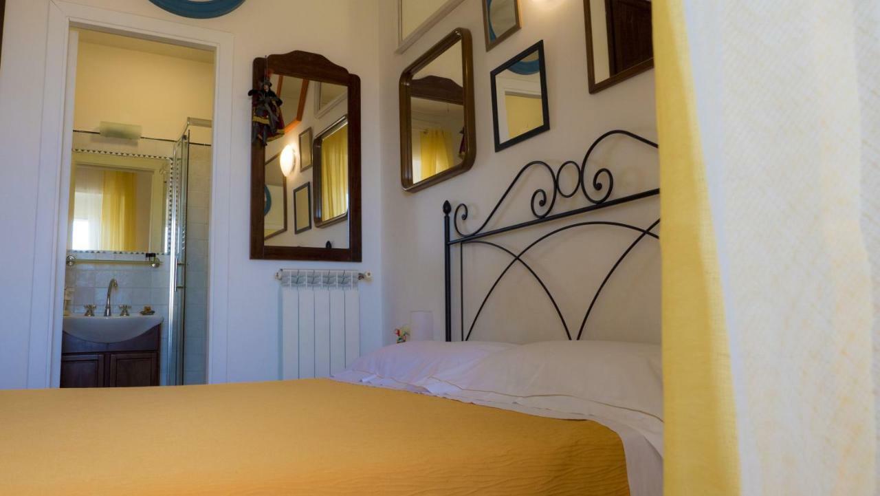 Pupi Catania Etna B&B - #viaggiosiciliano Aci Castello Esterno foto