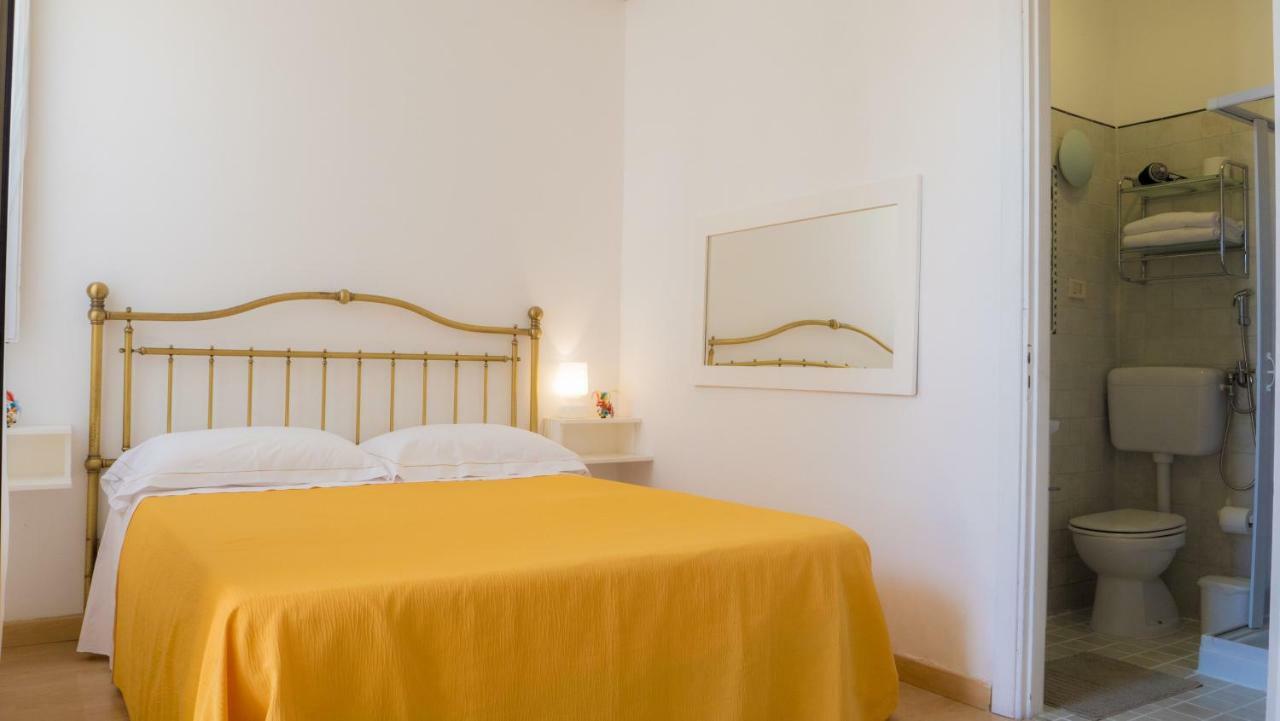 Pupi Catania Etna B&B - #viaggiosiciliano Aci Castello Esterno foto